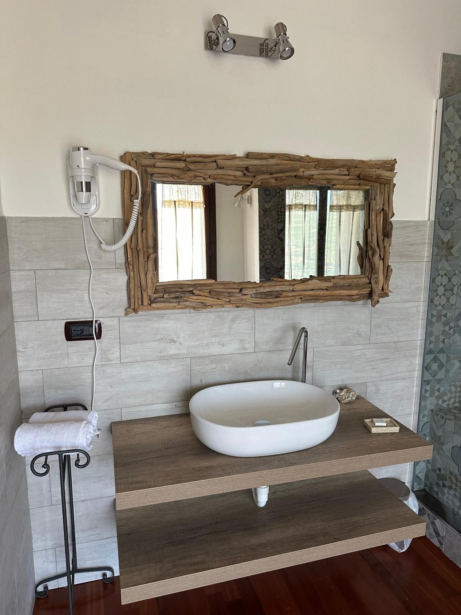 Agriturismo Ca Due Nonu Vallebona Luaran gambar